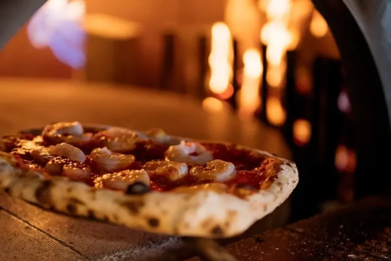 Xây Lò Pizza Nướng Củi Chuẩn Chất Lượng Châu Âu